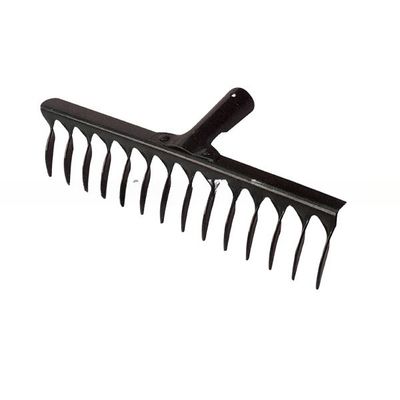 Effortless Yard Maintenance with Durable Garden Rake and Twisted Teeth Design